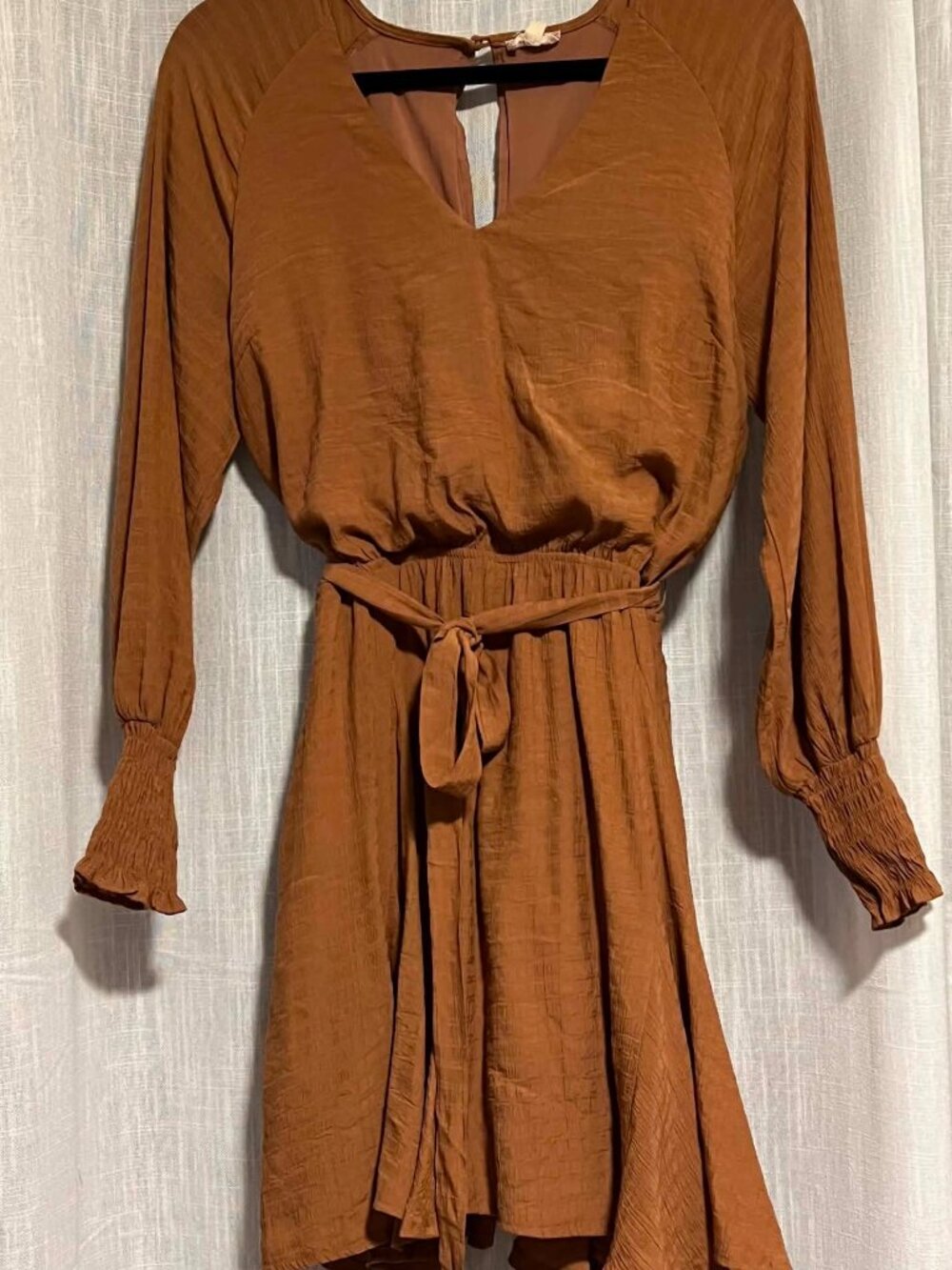 Hem & Thread Lightweight Dress V-Neck Bishop Sleeve Lt.Brown/Brown
